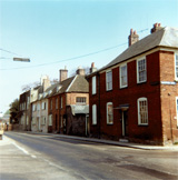P10228