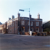 P10229