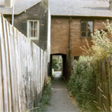 P10251
