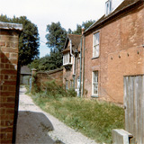 P10533