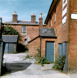 P10577
